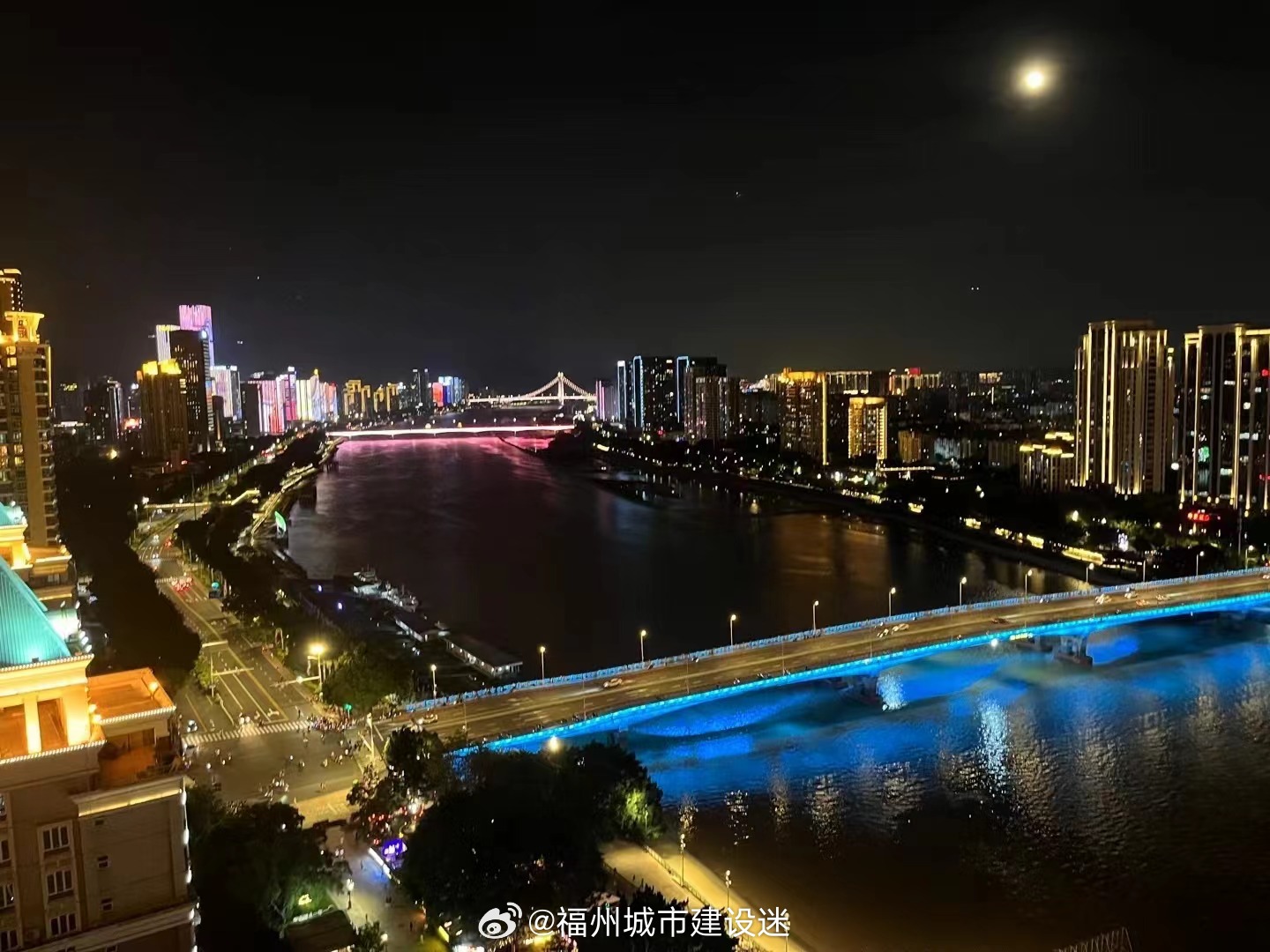福州夜景璀璨新貌?
